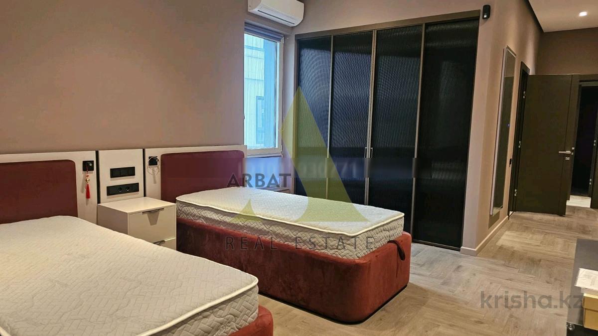 Фото Квартира, 4 комн, 176 м², 2/3 эт., 2024 г.п.