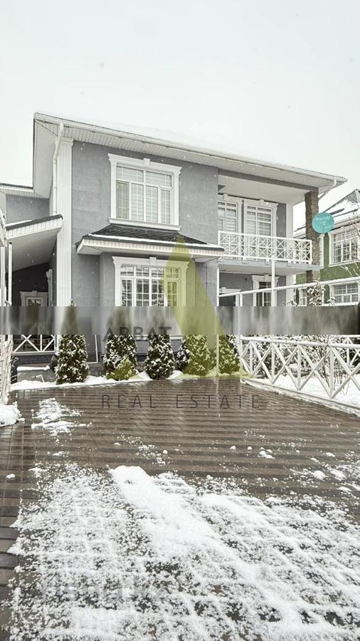 Фото Отдельный дом, 6 комн, 180м²