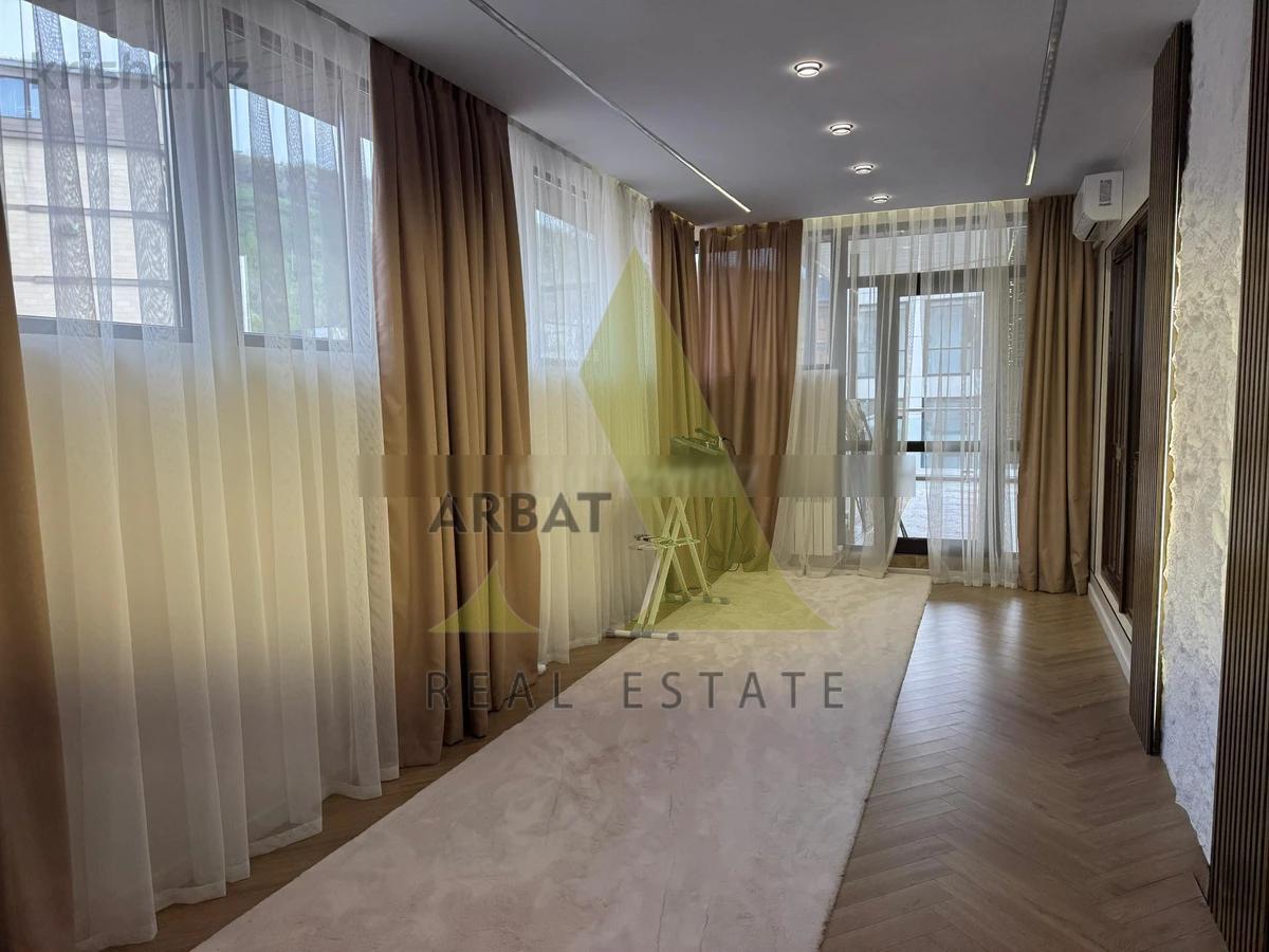Фото Квартира, 4 комн, 230 м², 4/4 эт., 2023 г.п.