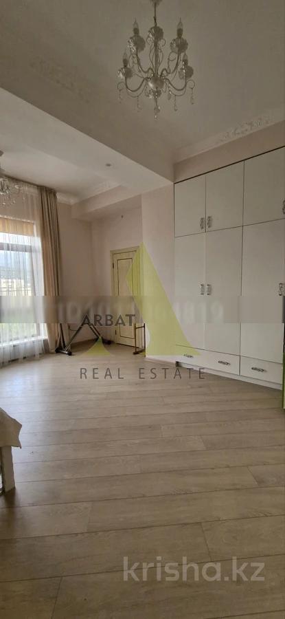 Фото Квартира, 4 комн, 200 м², 6/9 эт., 2017 г.п.