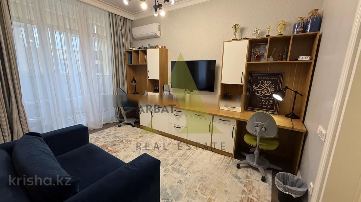Фото Квартира, 6 комн, 315 м², 4/4 эт., 2018 г.п.