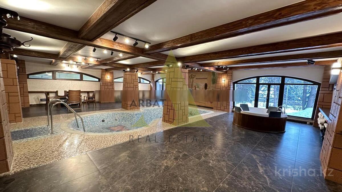 Фото Отдельный дом, 5 комн, 700м²