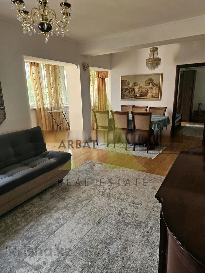 Фото Квартира, 3 комн, 70 м², 3/5 эт., 1989 г.п.