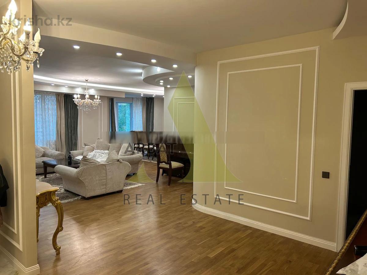 Фото Квартира, 4 комн, 185 м², 4/5 эт.
