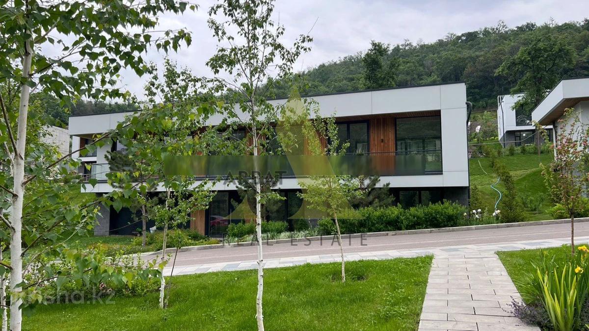 Фото Отдельный дом, 5 комн, 300м²