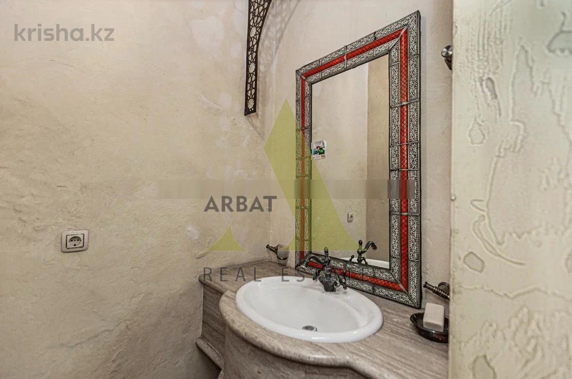 Фото Отдельный дом, 6 комн, 700м²