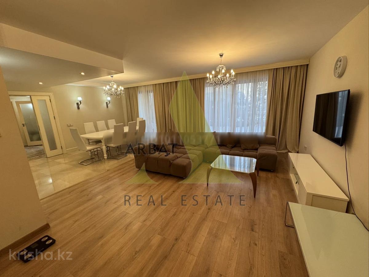 Фото Квартира, 5 комн, 220 м², 2 эт., 2007 г.п.