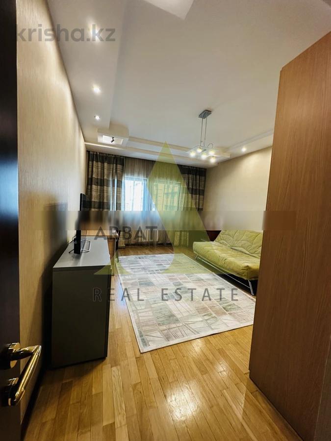Фото Квартира, 5 комн, 196 м², 6/17 эт., 2005 г.п.