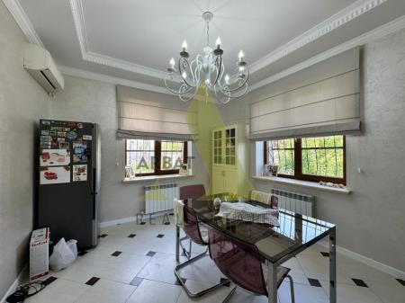 Фото Дом, 5 комн, 300м²