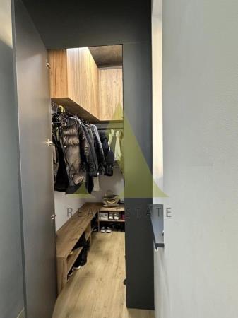 Фото Отдельный дом, 4 комн, 250м²