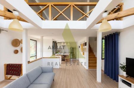 Фото Отдельный дом, 5 комн, 180м²