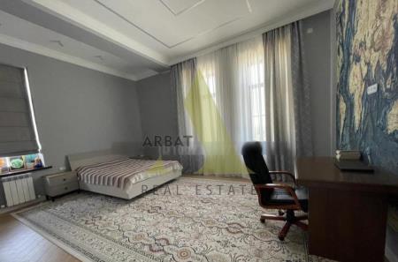 Фото Отдельный дом, 9 комн, 573.5м²
