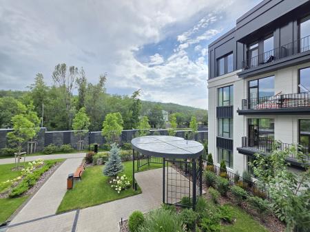 Фото Квартира, 4 комн, 178 м², 2/4 эт., 2025 г.п.