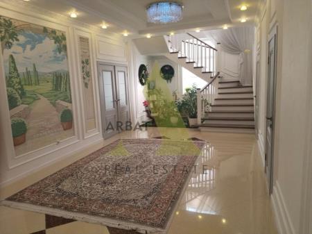 Фото Отдельный дом, 7 комн, 300м²