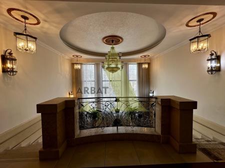 Фото Отдельный дом, 10 комн, 1000м²