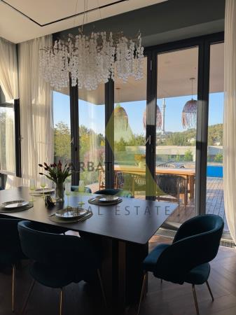 Фото Отдельный дом, 6 комн, 400м²
