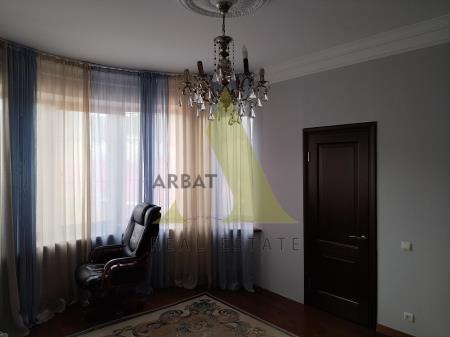 Фото Отдельный дом, 6 комн, 285м²