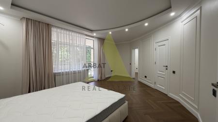 Фото Отдельный дом, 6 комн, 460.4м²