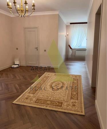 Фото Отдельный дом, 5 комн, 400м²