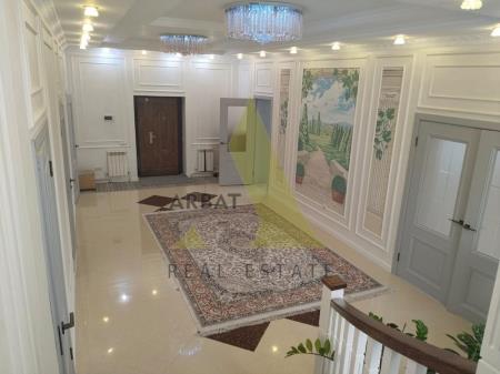 Фото Отдельный дом, 7 комн, 300м²