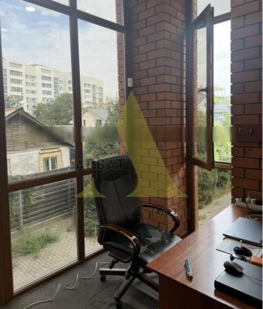 Фото Отдельный дом, 12 комн, 520м²