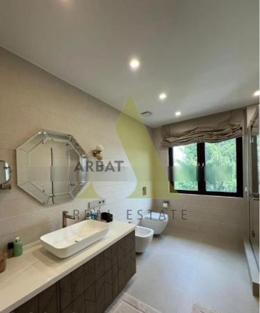 Фото Часть дома, 6 комн, 420м²