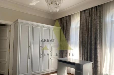 Фото Отдельный дом, 8 комн, 300м²