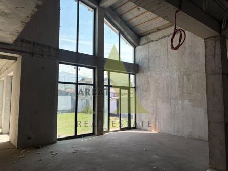 Фото Отдельный дом, 7 комн, 900м²