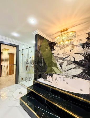 Фото Отдельный дом, 6 комн, 500м²