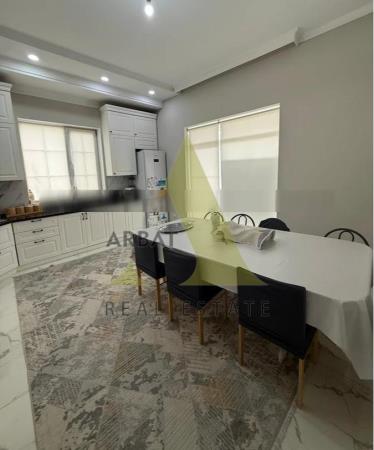 Фото Отдельный дом, 7 комн, 220м²