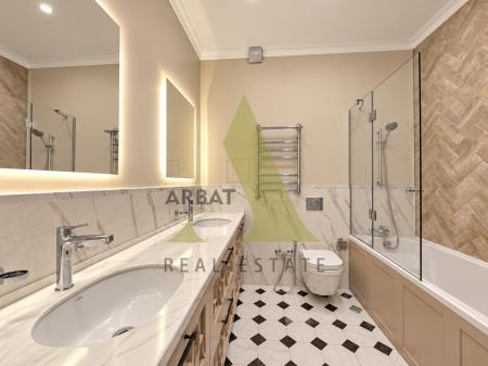 Фото Квартира, 5 комн, 220 м², 4/10 эт., 2022 г.п.