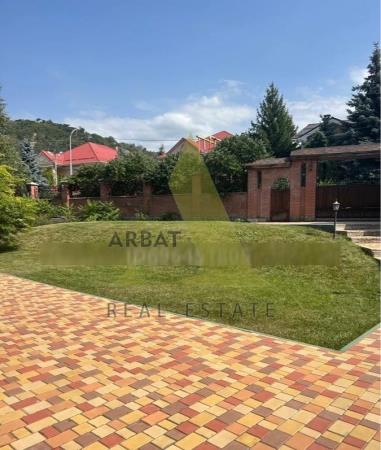 Фото Отдельный дом, 8 комн, 435м²