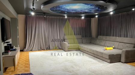 Фото Отдельный дом, 7 комн, 650м²
