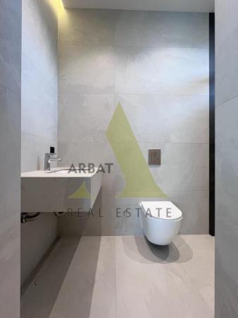 Фото Отдельный дом, 8 комн, 350м²