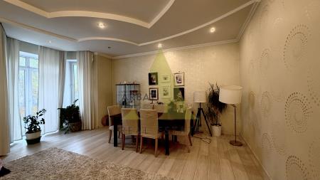 Фото Отдельный дом, 5 комн, 370м²