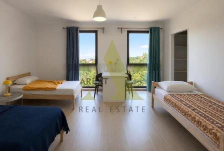 Фото Отдельный дом, 5 комн, 180м²