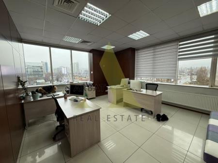 Фото Свободное назначение, офисы, салоны красоты, образование, 170 м²