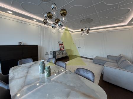 Фото Квартира, 4 комн, 162 м²