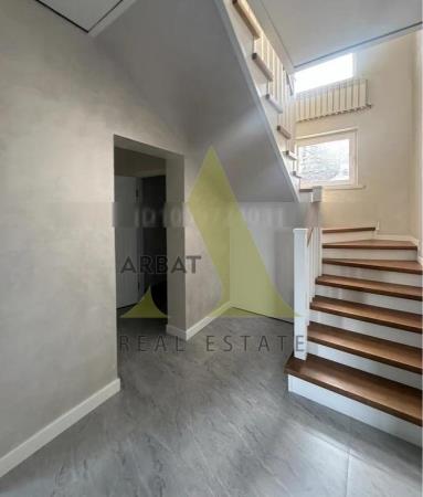 Фото Дом, 4 комн, 200м²