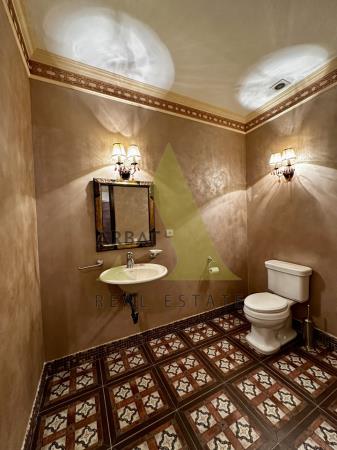 Фото Отдельный дом, 8 комн, 750м²