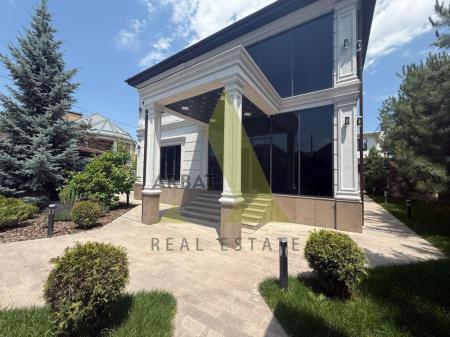 Фото Отдельный дом, 4 комн, 228м²