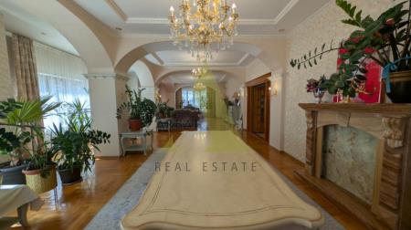 Фото Дом, 10 комн, 950м²