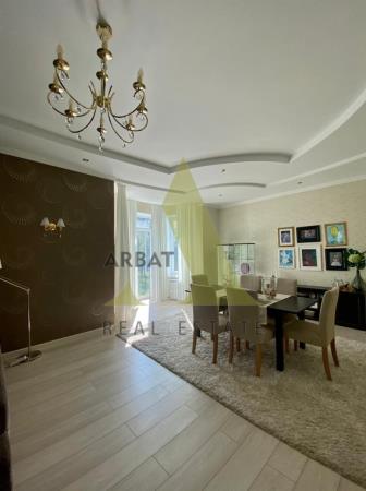 Фото Отдельный дом, 5 комн, 365м²