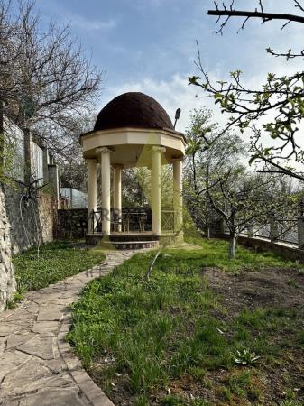 Фото Отдельный дом, 10 комн, 1000м²