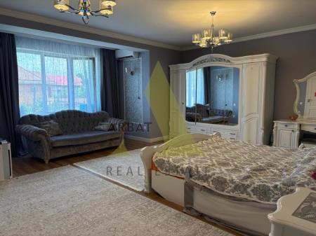 Фото Отдельный дом, 7 комн, 400м²