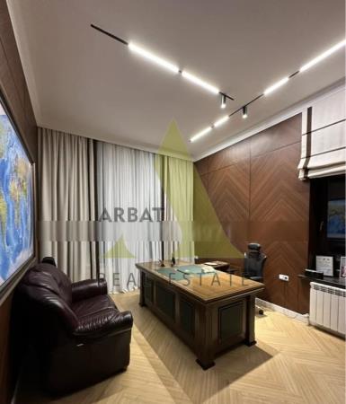 Фото Отдельный дом, 9 комн, 573.5м²