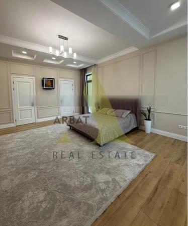 Фото Отдельный дом, 6 комн, 450м²