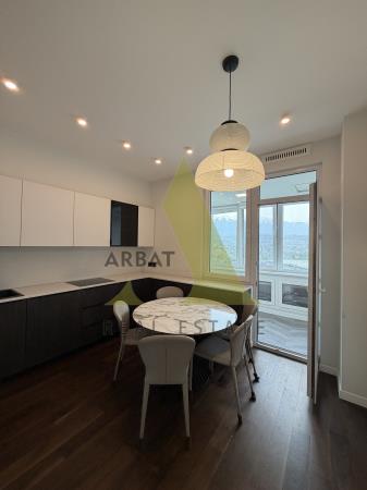 Фото Квартира, 4 комн, 162 м²