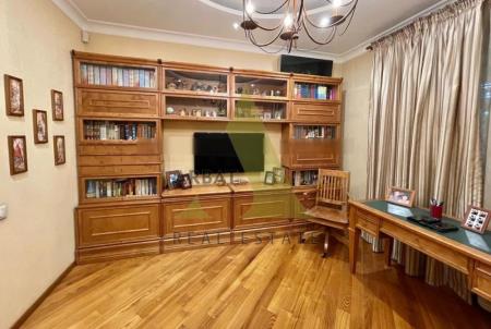 Фото Отдельный дом, 5 комн, 223м²