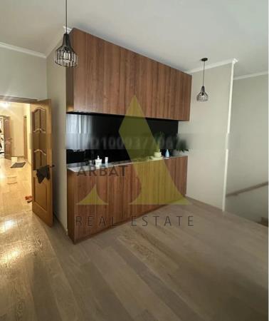 Фото Отдельный дом, 7 комн, 280м²